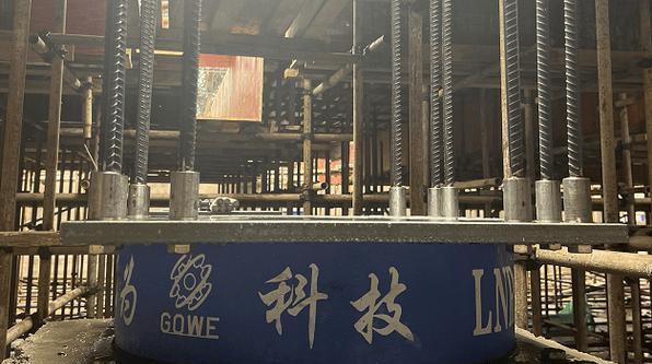 泰拉瑞亚铁砧和铅砧的区别（探究两种砧台在游戏中的不同功能和用途）