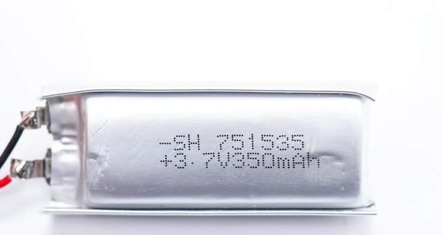 以诺必行F8蓝牙耳机的全方位评测（颠覆你对蓝牙耳机的认知，让音乐更加自由）